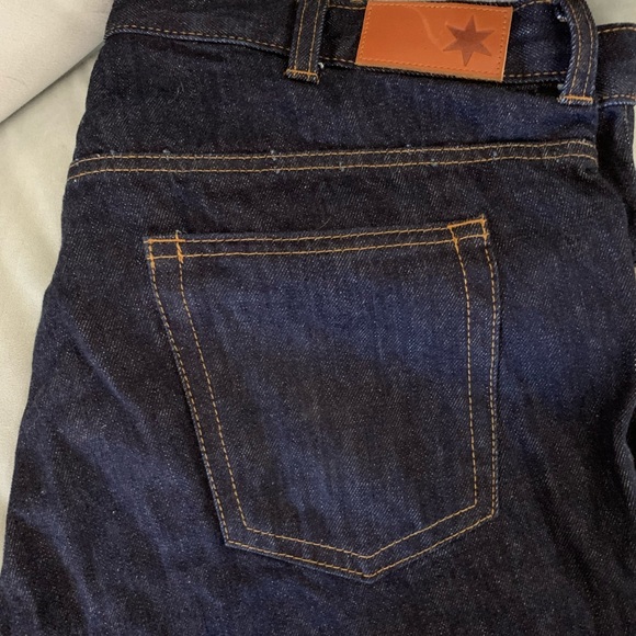 Men’s, dark blue jeans, size 40, gently worn - Picture 2 of 3